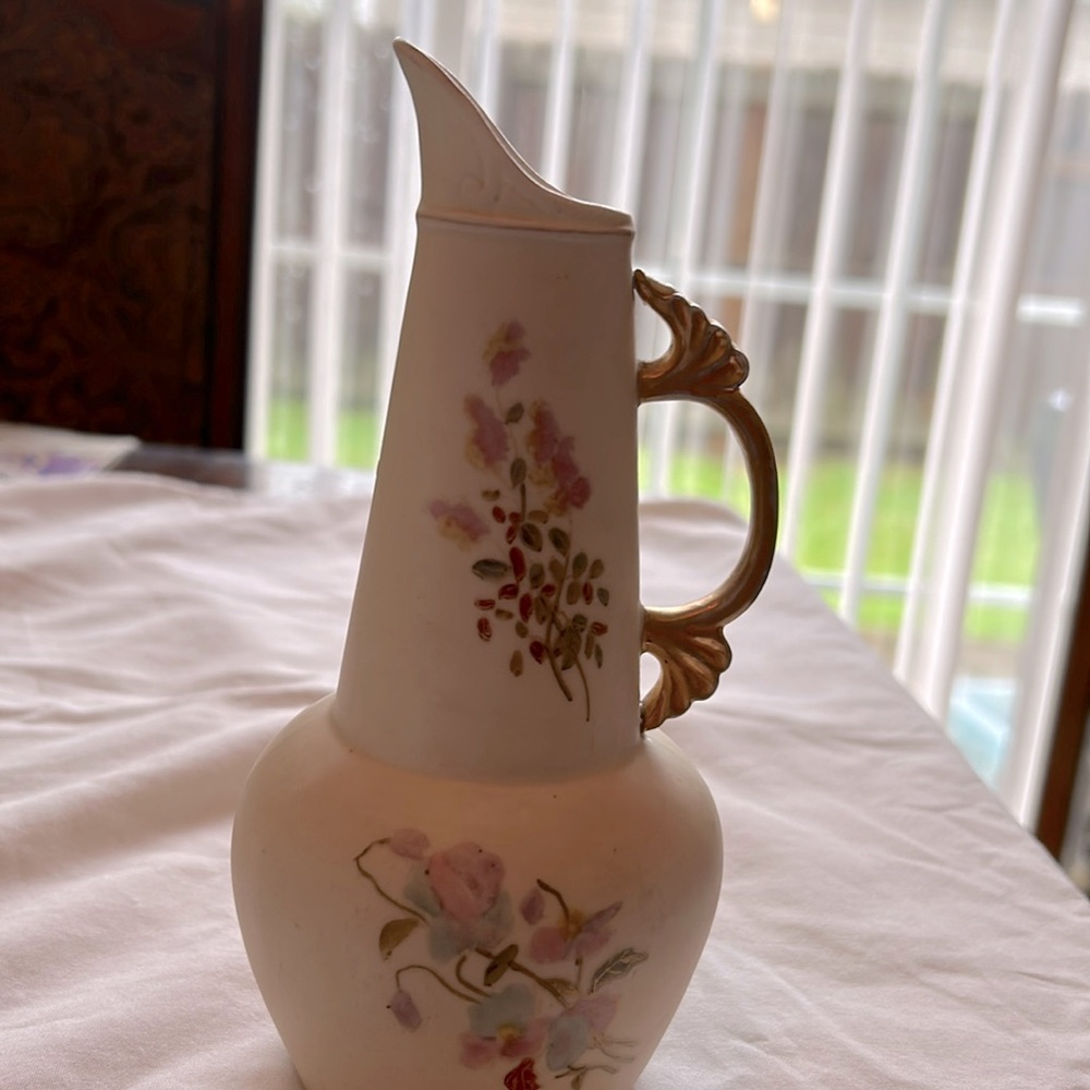 Early 1900 Rudolsatdt German  Ewer pottery hand painted.